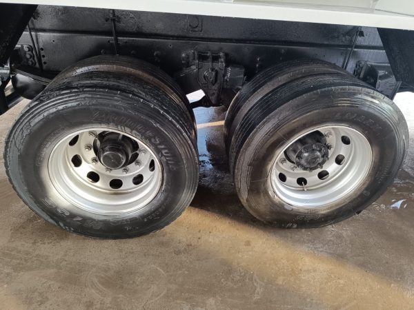 F10